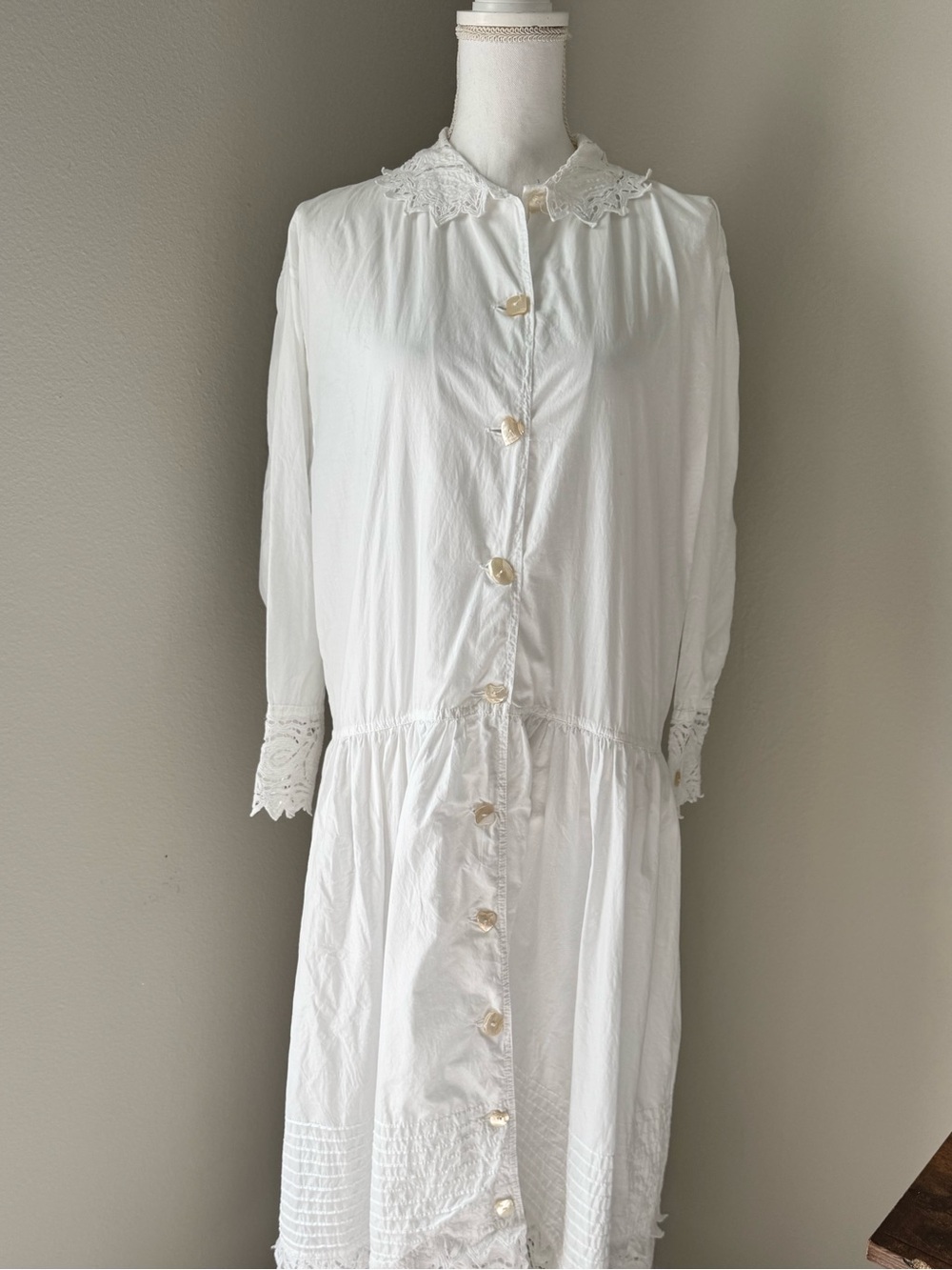 Livingston Williams White Cotton Eyelet Lace Button Front Shirt Dress medium